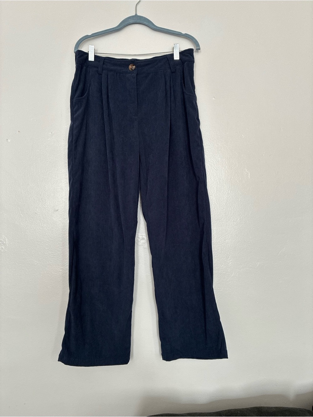 Halara navy blue corduroy pants with elastic waistband